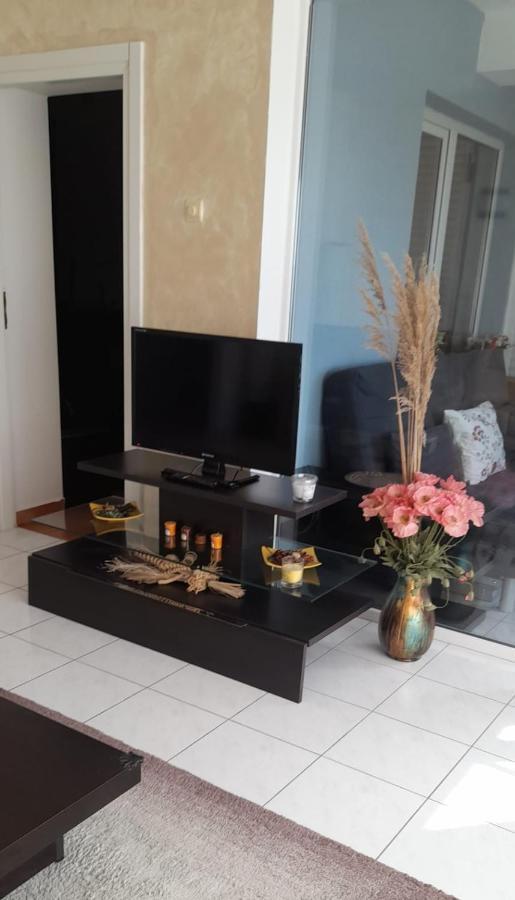 Апартаменты Apartament Bety Sea Front Костинешти Экстерьер фото